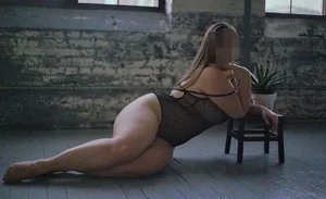 Mia